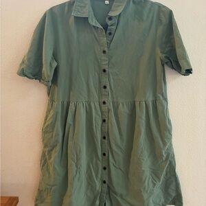 Green Button-Up Dress Nursing friendly